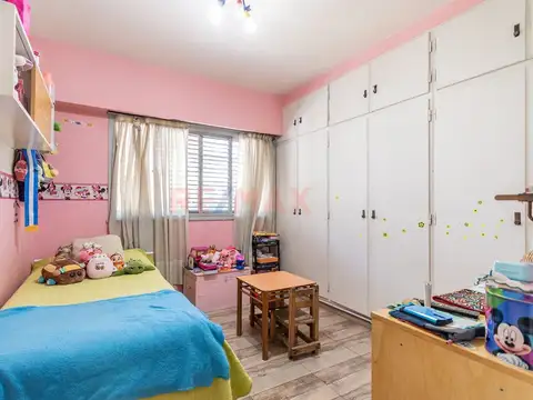 CASA EN VENTA 5 AMB. PARQUE CHACABUCO