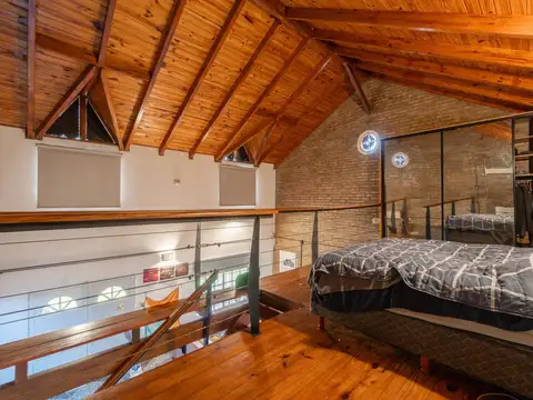 Casa en Venta con 1 cochera