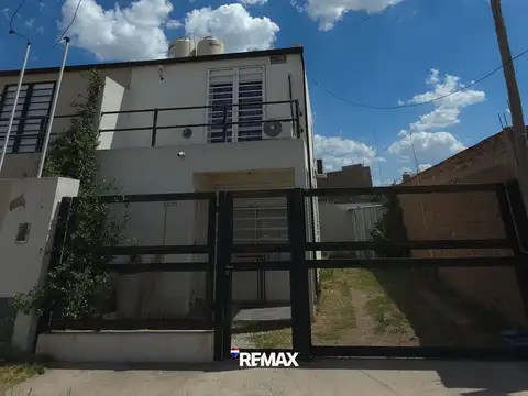 VENTA DUPLEX APTO CREDITO EN AVELLANEDA AL 2000