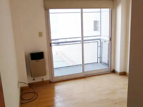 DEPARTAMENTO 2 AMBIENTES - BANFIELD - ESTE, GRAN BS. AS. SUR