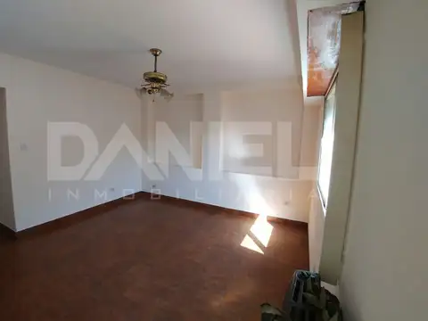 NUEVO VALOR   CHALET EN PLANTA ALTA EXCELENTE  