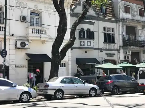 Local en Venta 50 años