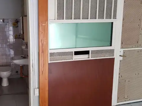 Avenida General Lavalle e/ Mansilla y Magaldi