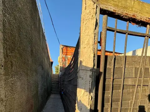 Casa en Venta en Villa Elvira, USD 35.000