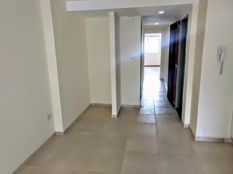 San Lorenzo 3700, Piso 02
