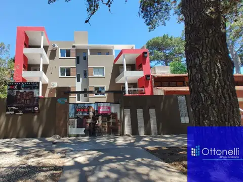Departamento en venta de 2 dormitorios c/ cochera en San Bernardo