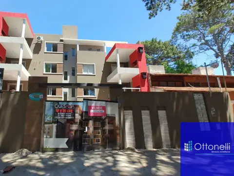 Av. Bartolomé Mitre 2900