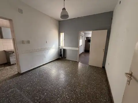CASA EN VENTA EN PERGAMINO CON GARAGE