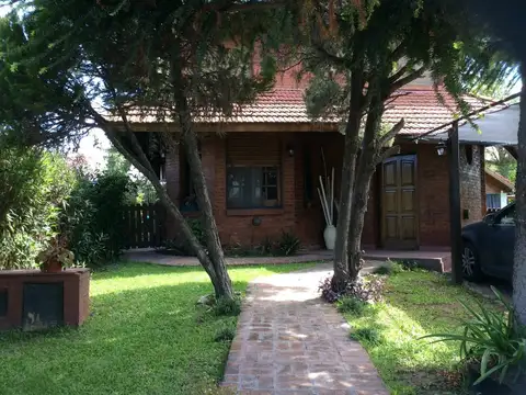 VENTA CASA  EN COUNTRY MASCHWITZ CLUB