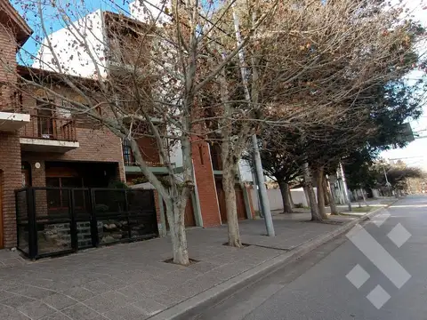 Casa en Alquiler en Neuquén, Confluencia