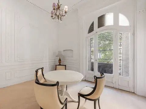 Marcelo Torcuato De Alvear 1400
