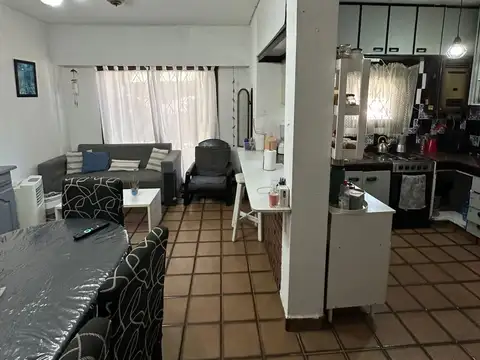 Depto Tipo Casa en Venta de 7 ambientes