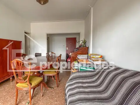 Venta departamento tres ambientes