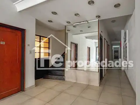 Goya 100, Piso 4