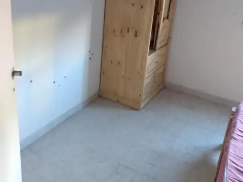 Depto Tipo Casa 3 ambientes con 2 baños