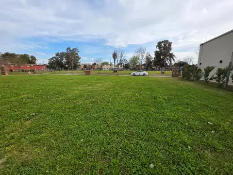 Lote a la Venta en Barrio Santo Tomás. Derqui - Pilar