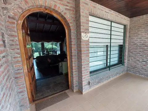 Casa 4 ambientes con 3 baños