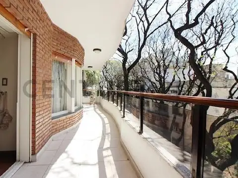 Departamento en Venta de 5 ambientes