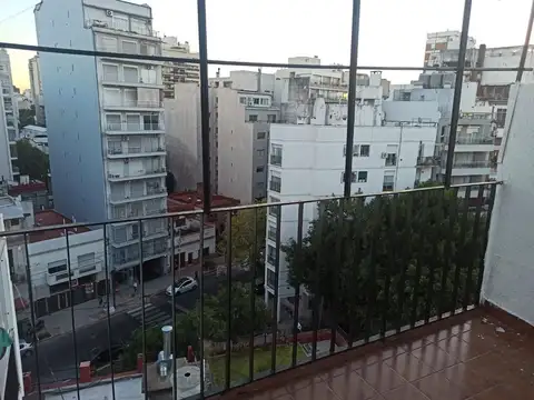 Alquiler Depto 2 ambientes en Recoleta con Balcón