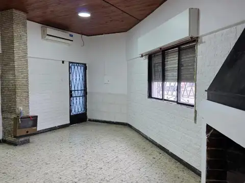 Casa en Alquiler al Oeste
