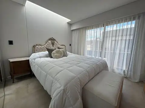 VENTA! Lujoso Piso de 3 amb amueblado  Haedo