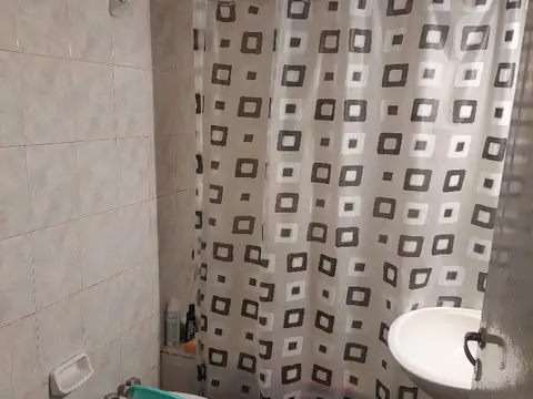 M Acosta 1300, Piso PB