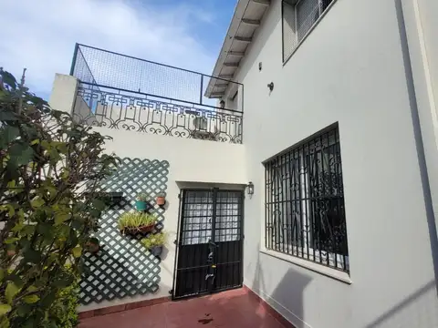 Depto Tipo Casa en Venta de 3 dormitorios