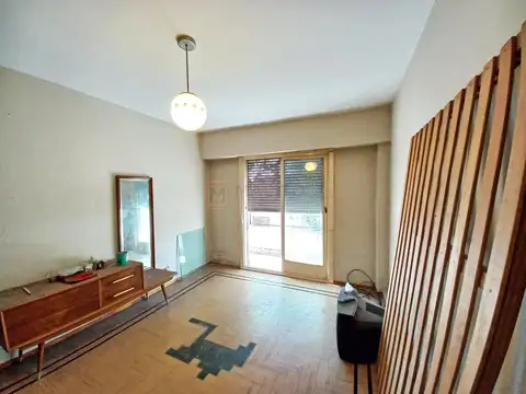 Venta Casa Lote Propio con 3 PH y Patio en Bloque