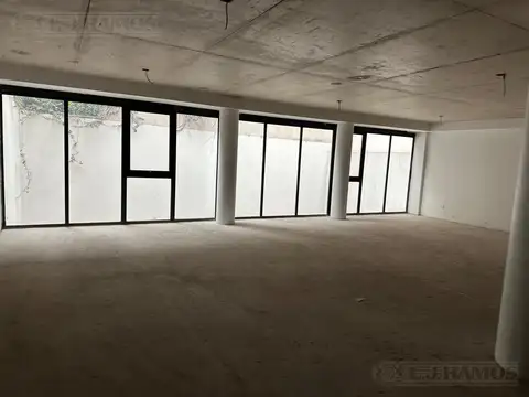 Oficina en Venta al Norte