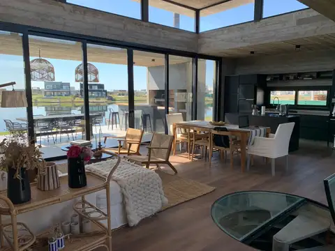 Casa en Venta en Puertos - Riberas, USD 585.000