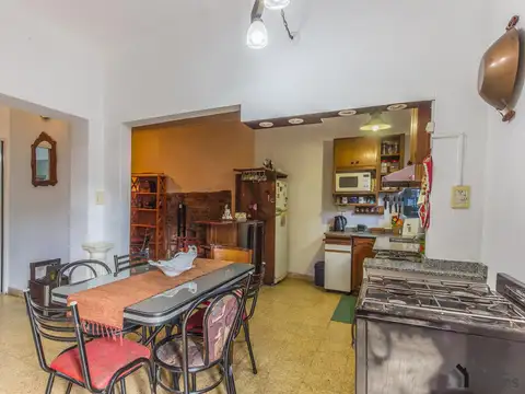 Depto Tipo Casa 2 ambientes con 1 baño