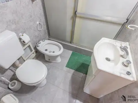 Depto Tipo Casa en Venta 50 años