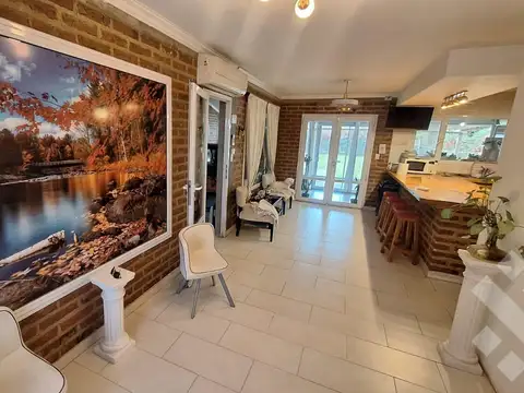 En Venta | Casa de 3 Dormitorios | Barrio Navarro | Plottier