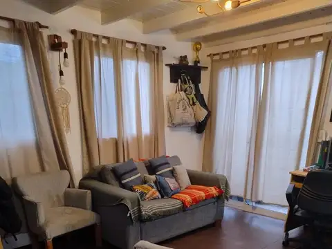 Depto Tipo Casa en Venta en Quilmes, USD 64.000