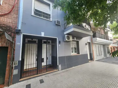 PH (tipo casa) con terraza propia