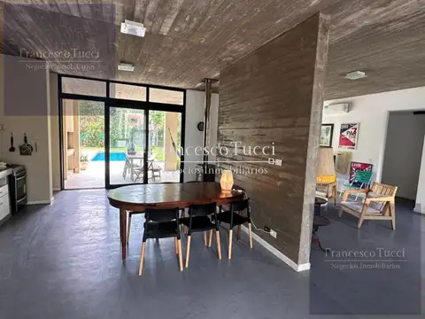 Casa en Venta en El Aromo, USD 240.000