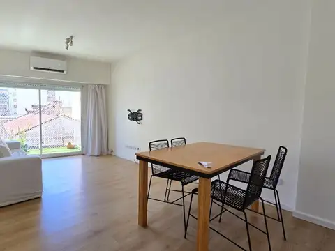 Alquiler 2 ambientes con balcón en Balvanera