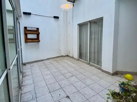 Depto Tipo Casa en Venta con 1 cocheras