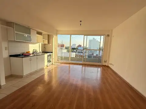 ALQUILER MONO AMBIENTE EN MONTE CASTRO