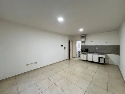 Entre Ríos 600, Piso pb