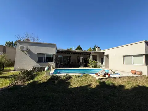 Casa en Venta en El Cardal 1, USD 185.000