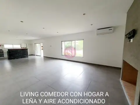 Casa 5 ambientes con 3 baños