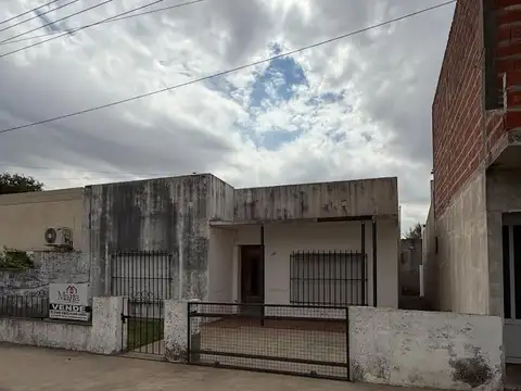 Bvard. Mariano Moreno 100