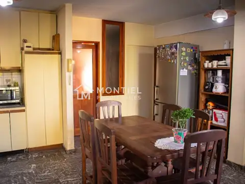 Casa Chalet  en Venta en El Palomar, Morón, G.B.A. Zona Oeste