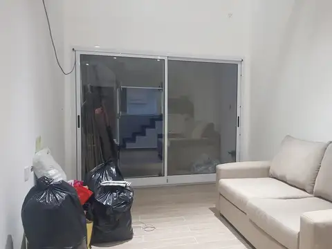 Casa en Venta en Jose Leon Suarez, USD 99.000