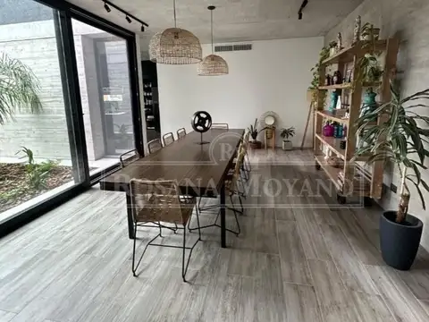 Casa en Venta al Este