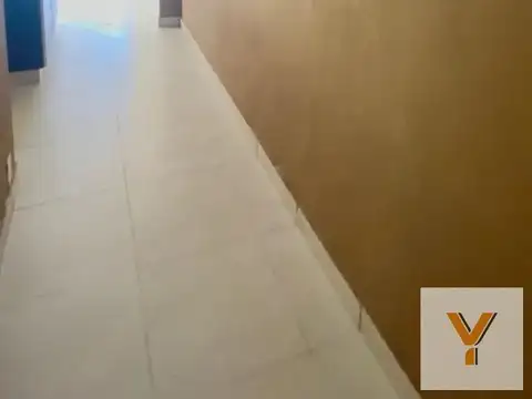 Casa en venta - 4 Dormitorios 2 Baños - Lujan