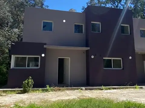 Duplex a Estrenar en Barrio Cinco Esquinas