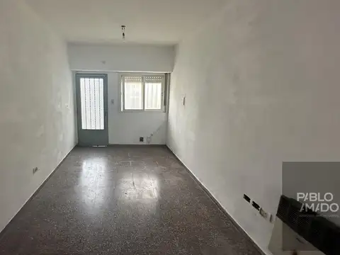 Depto Tipo Casa en Venta con 1 cocheras