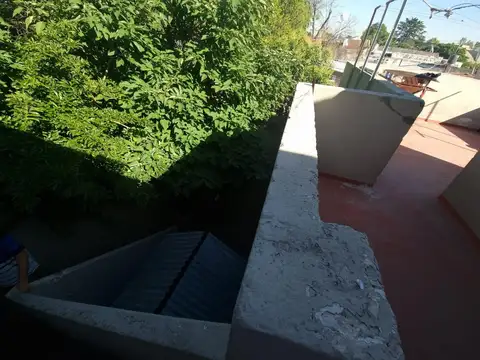 Casa en Alquiler con 1 cochera